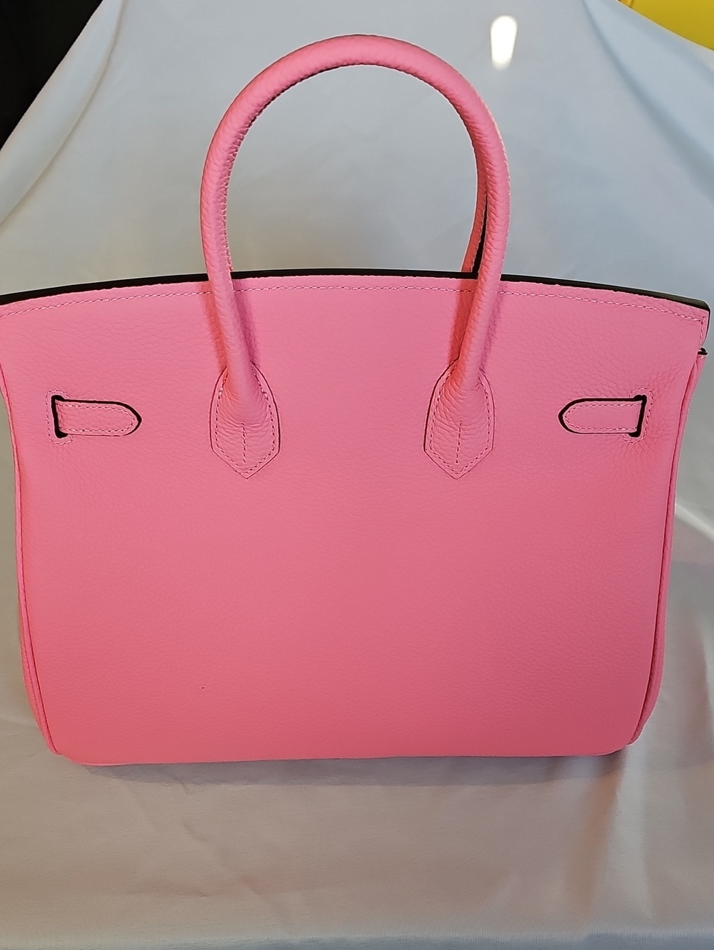 Pink Structured Leather Tote Handbag - Picture 2 of 14